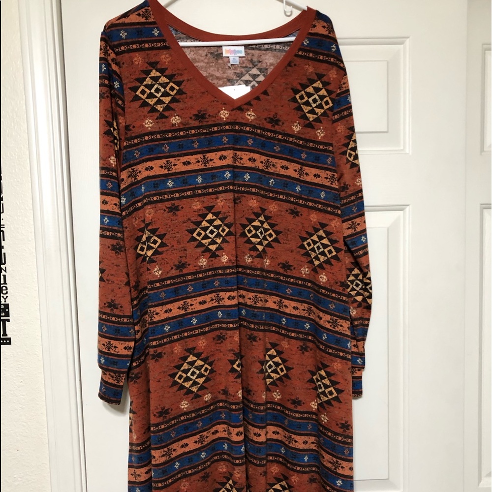 Sz xl Lularoe Emily